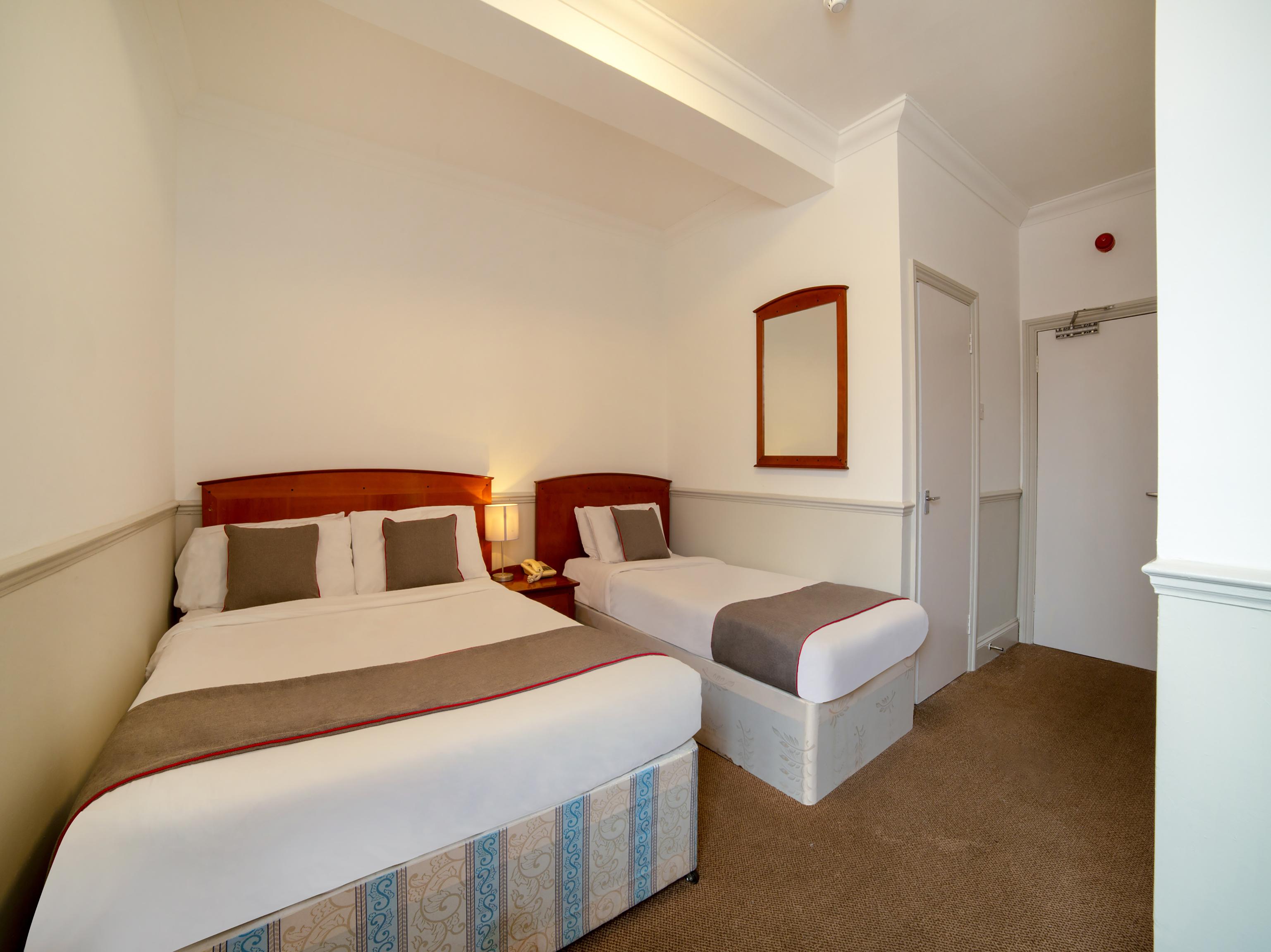 Deluxe Triple Room